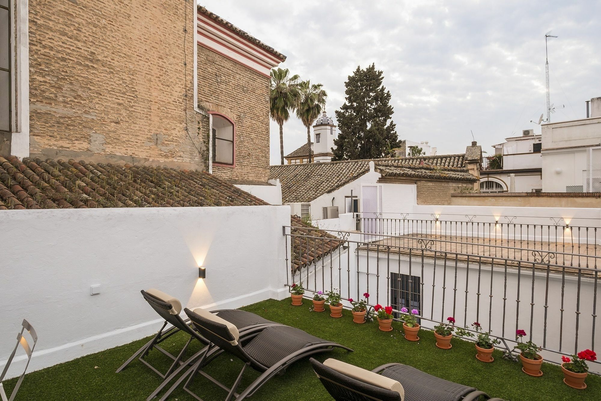 Selecta Apartments Los Venerables Siviglia Esterno foto