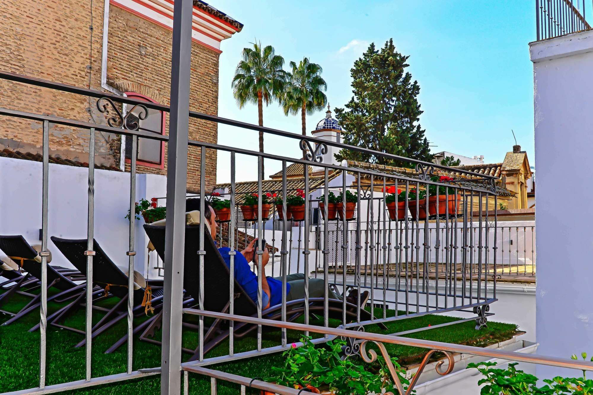 Selecta Apartments Los Venerables Siviglia Esterno foto