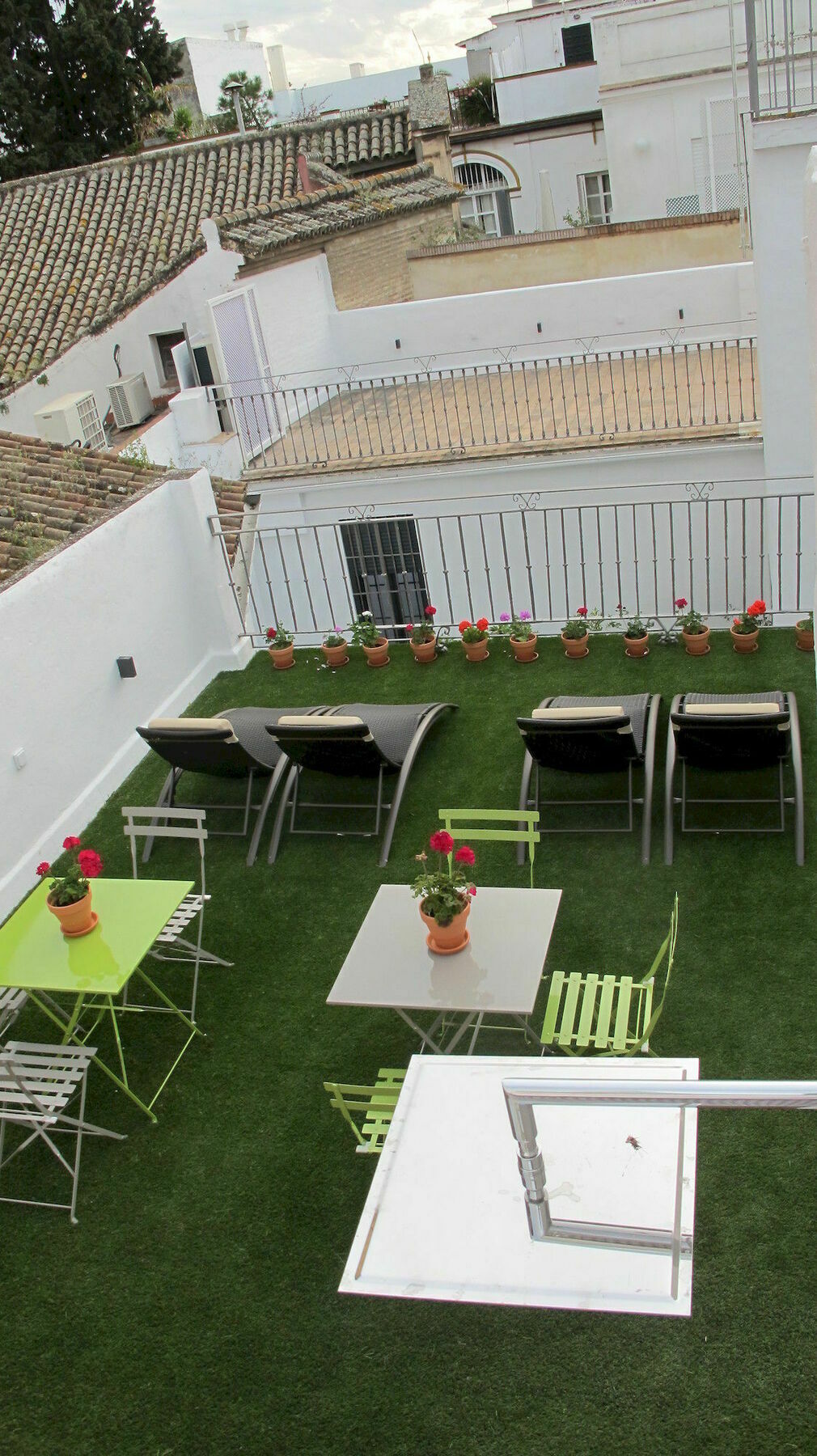 Selecta Apartments Los Venerables Siviglia Esterno foto